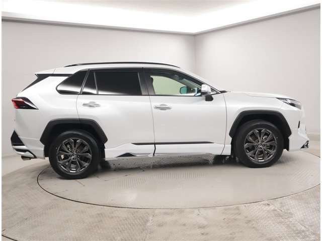 RAV42.5 ハイブリッド G E-Four 4WD