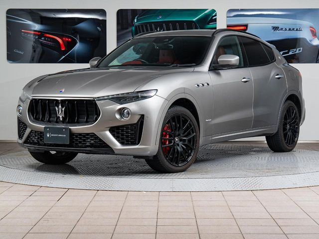 レヴァンテグランスポーツ 4WD