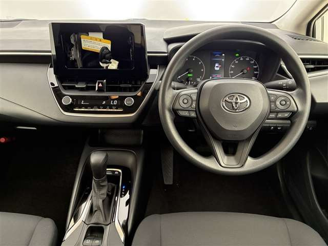カローラ1.8 ハイブリッド X E-Four 4WD