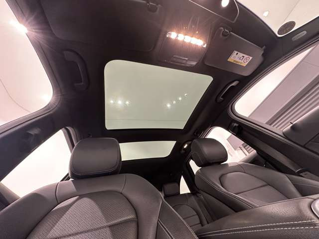 CクラスワゴンC220d ローレウスエディション