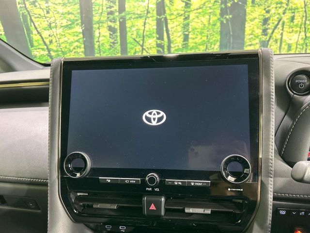 �y14�C���` �f�B�X�v���C�I�[�f�B�I�z���ʂ̃f�B�X�v���C��AppleCarPlay��AndroidAuto�����p�\�B�傫�ȉ�ʂŃX�}�z�i�r�A�v���������p���������܂���