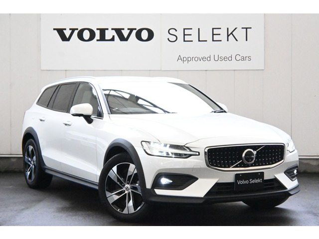 V60クロスカントリープラス B5 AWD 4WD
