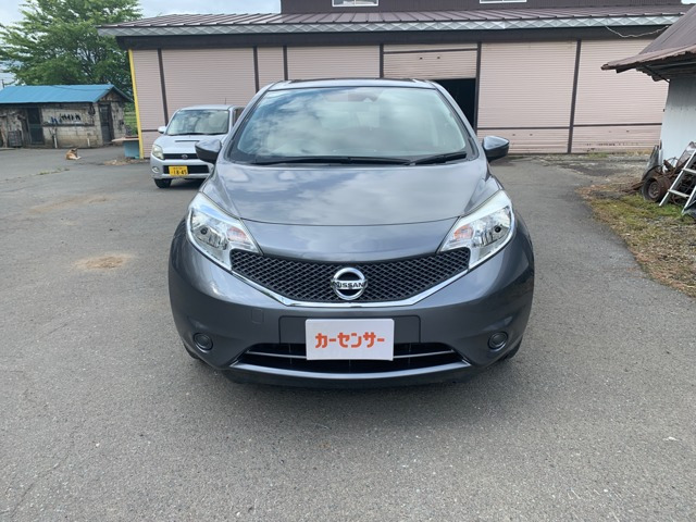 ノート1.2 X FOUR 4WD