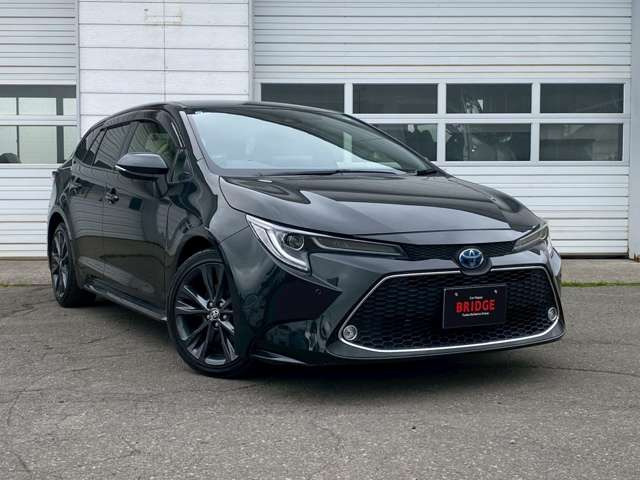 カローラツーリング1.8 ハイブリッド W×B E-Four 4WD