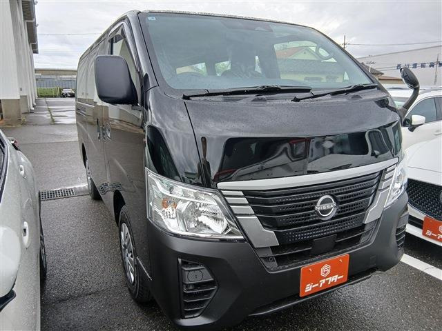 キャラバン2.4 DX ロング ディーゼル 4WD