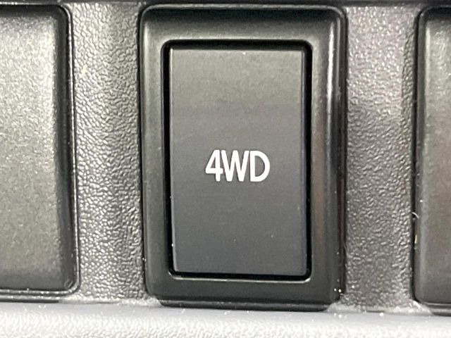 4WD�̂��Ԃł��̂ŁA�ᓹ�ł����S�ł���~��n�n��ɂ��Z�܂��̕��ȊO�ɂ��A�E�B���^�[�X�|�[�c����̕���~��n��֋A�Ȃ����@�������ɂ���������!