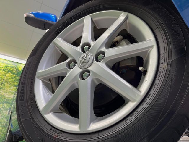 �O�ςɃ}�b�`���������A���~�z�C�[���𑕒����Ă���܂��B�e��ЊO�A���~�z�C�[����A�X�^�b�h���X�^�C�����戵�����Ă���܂��B���񂲑��k����������