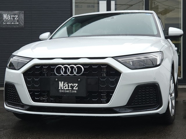 A1スポーツバック25 TFSI アドバンスド