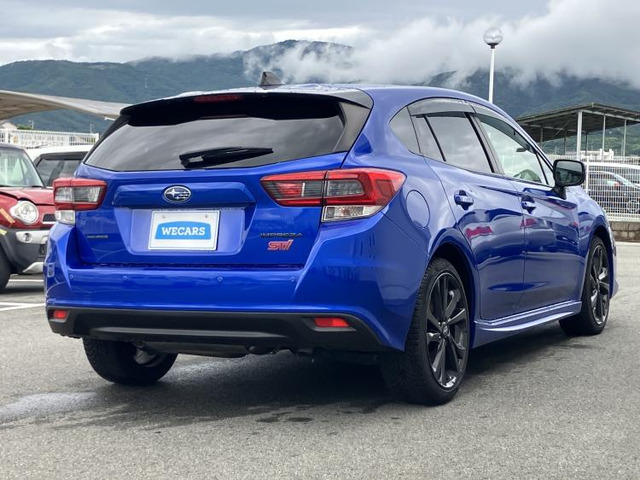インプレッサスポーツ2.0 STI スポーツ 4WD