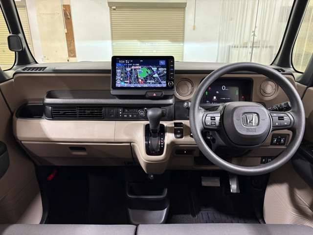 N-BOXジョイ 2トーン