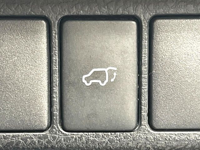 �y�p���[�o�b�N�h�A�z�X�}�[�g�L�[��^�]�Ȃ̃{�^�������������Ń��A�Q�[�g�������ŊJ���܂�!�ו��������Ă��鎞��A�����ʒu�ɂ���o�b�N�h�A��߂�ۂɕ֗��ȋ@�\�ł���