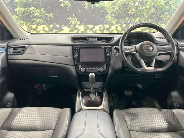 エクストレイル2.0 20Xi