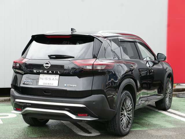 エクストレイル1.5 AUTECH アドバンスド パッケージ e-4ORCE 4WD