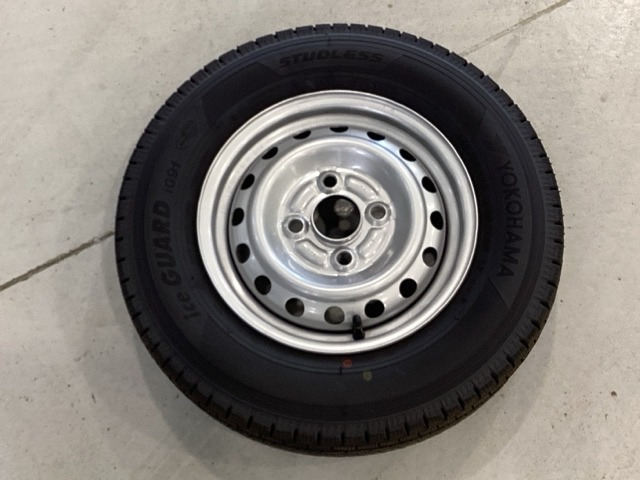 N-VANファン スタイル+ ネイチャー 4WD