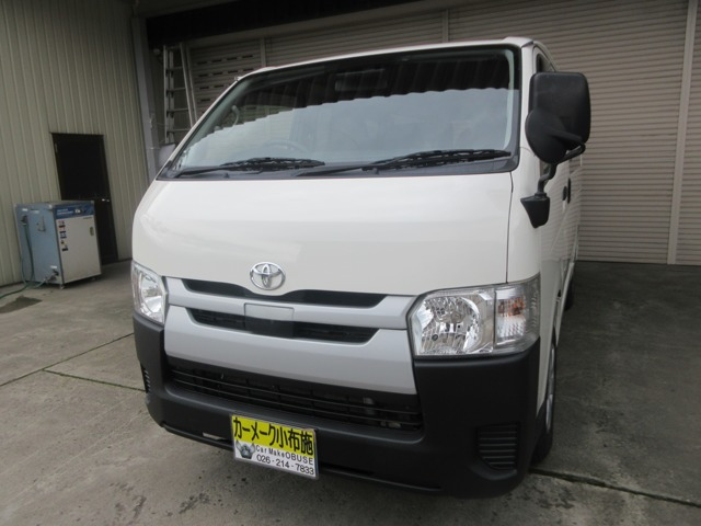ハイエースバン2.8 DX ロング ディーゼル 4WD