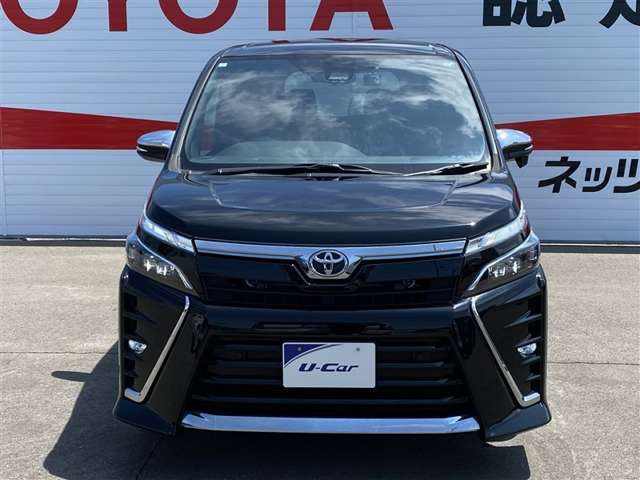 ヴォクシー2.0 ZS 煌III 4WD