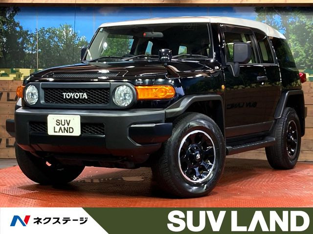 トヨタ FJクルーザー 2010年モデル ブラックカラーパッケージの価格