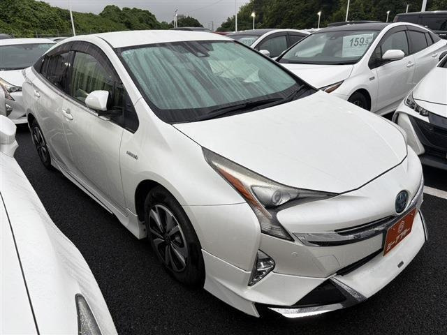 プリウス1.8 S