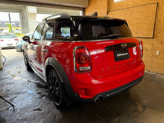ミニクロスオーバークーパー D オール4 4WD