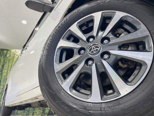 �y����15�C���`�A���~�z�C�[���z�O�ςɃ}�b�`���������A���~�z�C�[���𑕒����Ă���܂��B�e��ЊO�A���~�z�C�[����A�X�^�b�h���X�^�C�����戵�����Ă���܂��B���񂲑��k����������