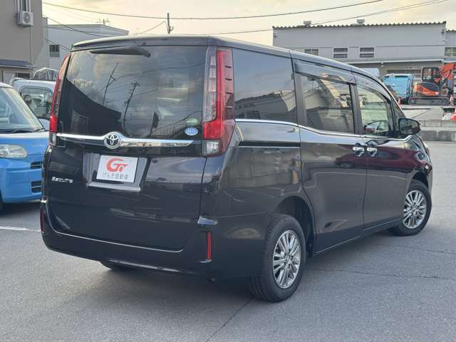 エスクァイア2.0 Gi 4WD