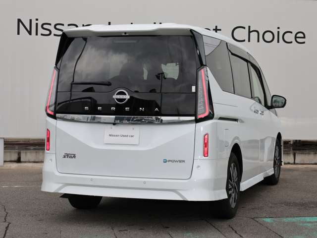 セレナ1.4 e-POWER ハイウェイスターV