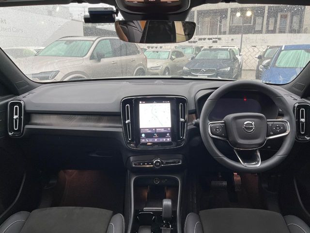 XC40リチャージアルティメット シングルモーター