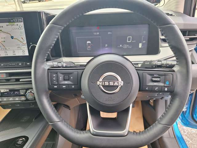 ノート1.2 X FOUR 4WD