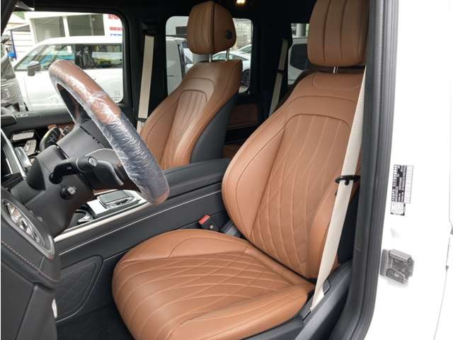 GクラスG450d AMGラインパッケージ (ISG) 4WD