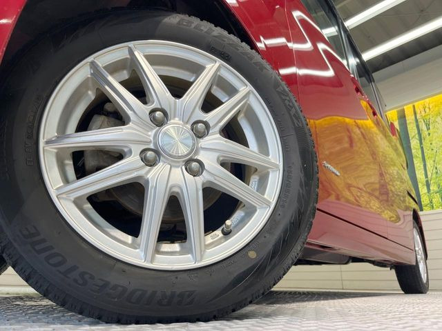 �y14�C���`�A���~�z�C�[���z�O�ςɃ}�b�`�����A���~�z�C�[���𑕒����Ă���܂��B�e��A���~�z�C�[����A�X�^�b�h���X�^�C�����戵�����Ă���܂��B���񂲑��k����������