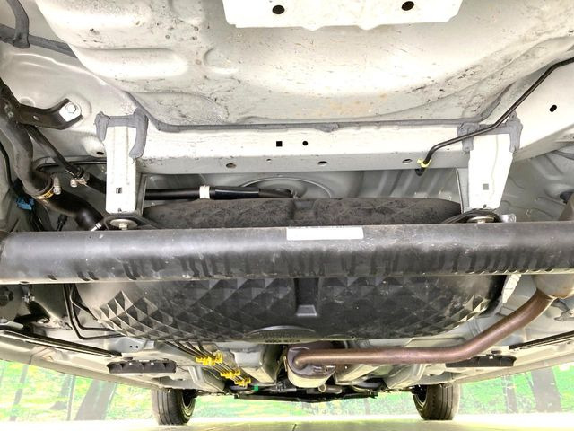下回りがきれいなうちに、防錆加工の施工がオススメ。降雪地域はもちろん、沿岸部にお住いの方や、趣味でマリン・ウィンタースポーツをされる方にご好評いただいております。