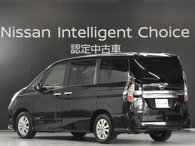 セレナ2.0 ハイウェイスターV 4WD