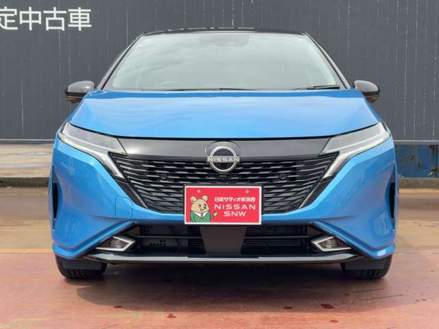 ノートオーラ1.2 G FOUR レザーエディション 4WD