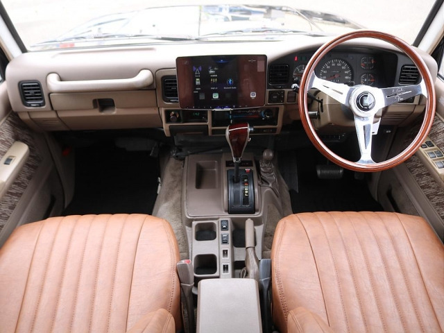 ランドクルーザープラド3.0 SXワイド ディーゼル 4WD