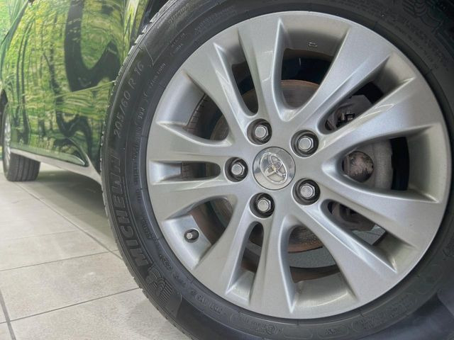 �y����16�C���`�A���~�z�C�[���z�O�ςɃ}�b�`���������A���~�z�C�[���𑕒����Ă���܂��B�e��ЊO�A���~�z�C�[����A�X�^�b�h���X�^�C�����戵�����Ă���܂��B���񂲑��k����������