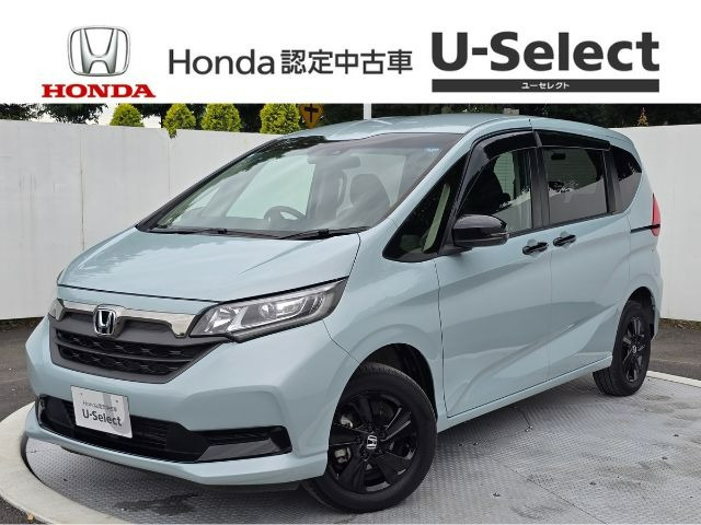 フリード1.5 G ブラックスタイル 4WD