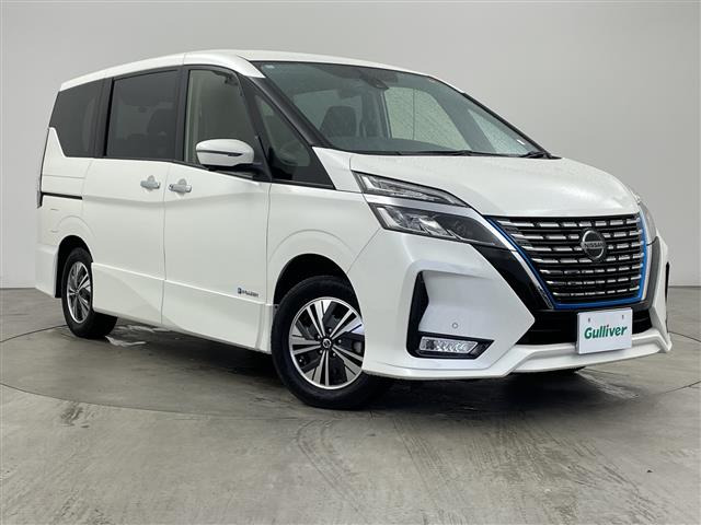 セレナ1.2 e-POWER ハイウェイスターV