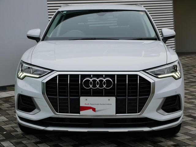 Q335 TFSI アドバンスド