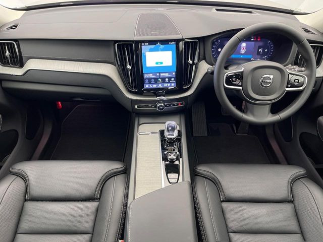 XC60ウルトラ B5 AWD 4WD