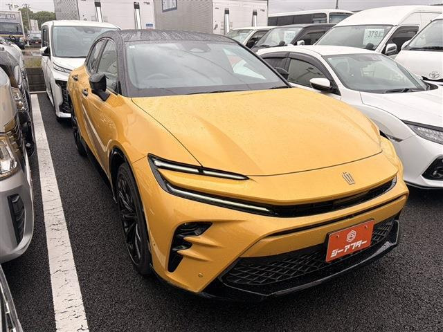 クラウンスポーツ2.5 Z E-Four 4WD