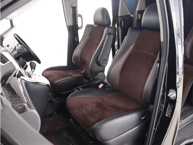 �ǉ��̂��ʐ^�⓮��ȂǁA���[����LINE�ł�����ł��܂�!�C�ɂȂ�_������΂ǂ�Ȃ��Ƃł����X�^�b�t�܂ł��\���t������������