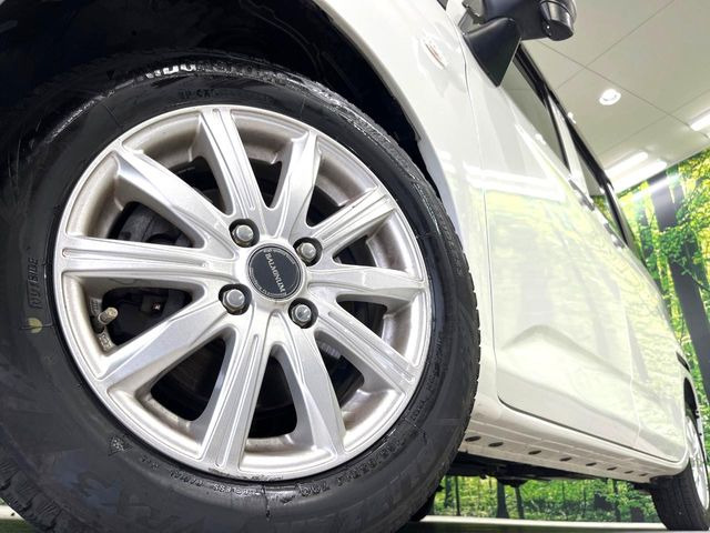 �y14�C���`�A���~�z�C�[���z�O�ςɃ}�b�`�����A���~�z�C�[���𑕒����Ă���܂��B�e��A���~�z�C�[����A�X�^�b�h���X�^�C�����戵�����Ă���܂��B���񂲑��k����������