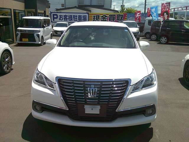 クラウン2.5 ロイヤルサルーン i-Four 4WD