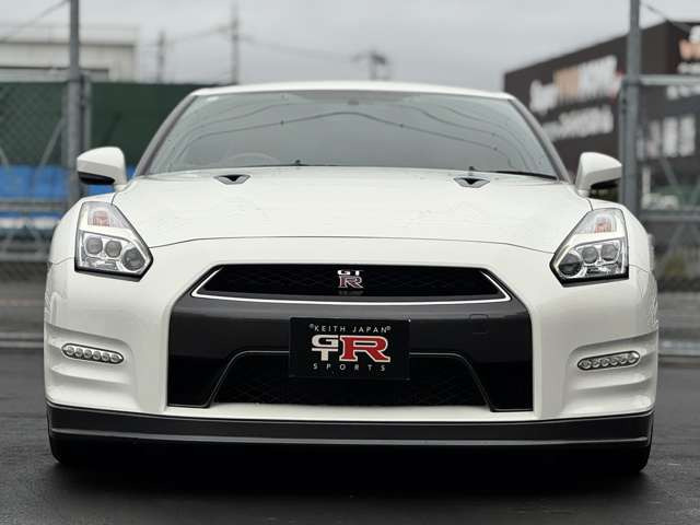 �����GT-R35 �O���[�h�́����ł��B���x�����@�Ȃǂ��C�y�ɂ����k���������܂��B���q�l�ɂ������ԍσv�����̂��񎦁A�܂��̓I�v�V�����v�����Ȃǂ��񎦂����Ă��������܂��B
