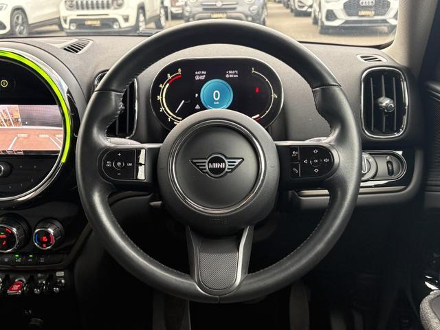 ミニクロスオーバークーパー D オール4 4WD