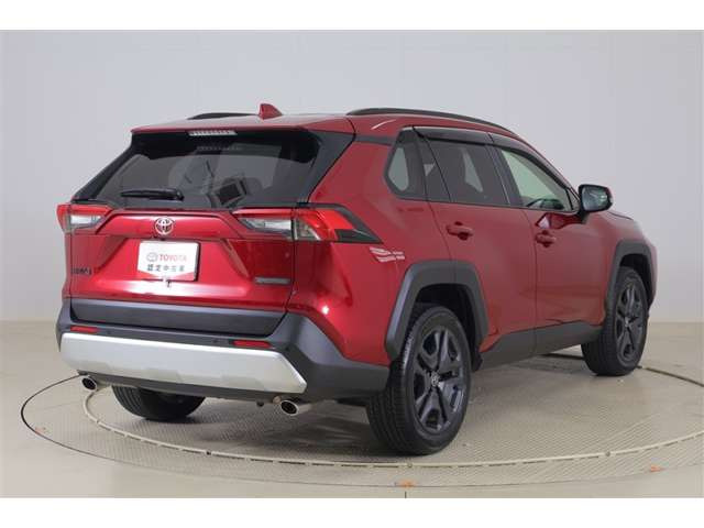 RAV42.0 アドベンチャー 4WD