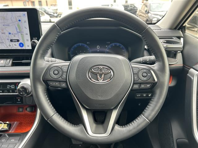 RAV42.0 アドベンチャー 4WD