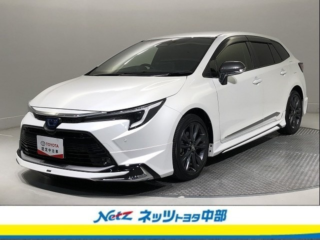 カローラツーリング1.8 ハイブリッド W×B