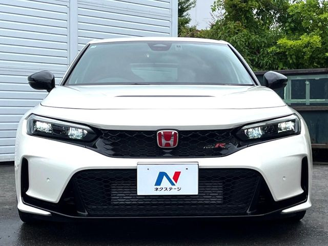 ���Ђł́A�S�ԁw�C�����Ȃ��x�̂��Ԃ̂ݎ�舵���Ă���܂��B��C�o�C���[�ɂ�錵�I�����d����̌�A���Ɍ�̎ԗ��`�F�b�N���s���A�l�N�X�e�[�W���F�肵�����i���Ȓ��ÎԂ����񋟂��Ă���܂��B