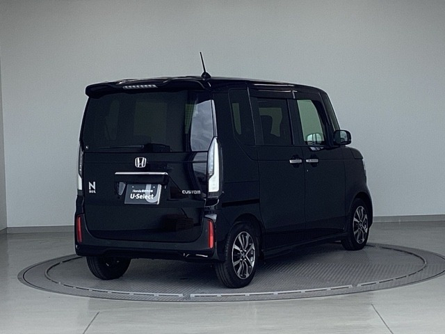 N-BOX